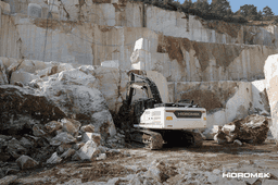 Excavators, Large Excavators, 390LC HD image 3.