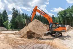 Excavators, Medium Excavators, DX235LC-7 image 5.