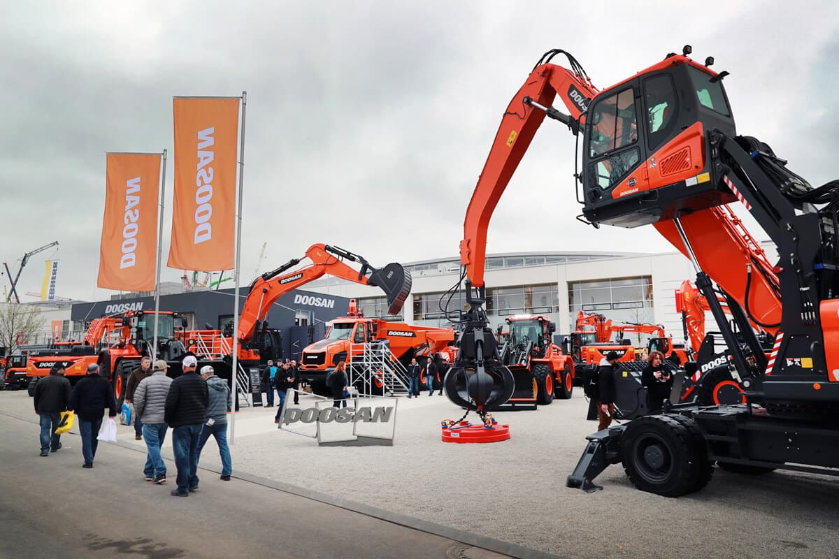 DOOSAN